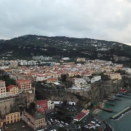 Yacht Club Capo Cervo Sorrento
