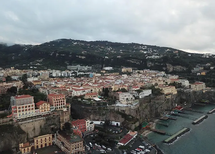 Yacht Club Capo Cervo ソレント